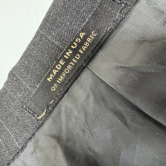 Hart Schaffner & Marx 2 Piece Suit 48R Blazer 42X26 Pants Chalk Pinstripe Gray - Picture 8 of 16